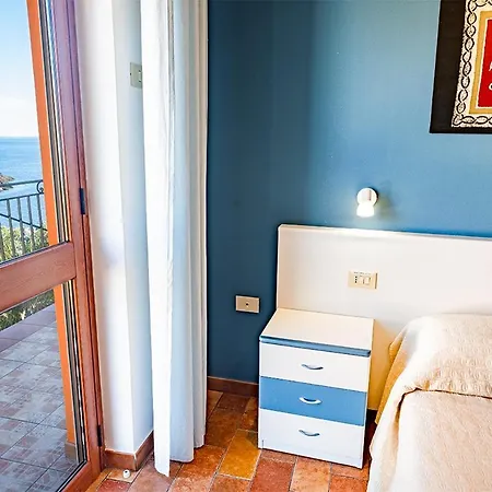 Le Terrazze Sul Mare Appartement *